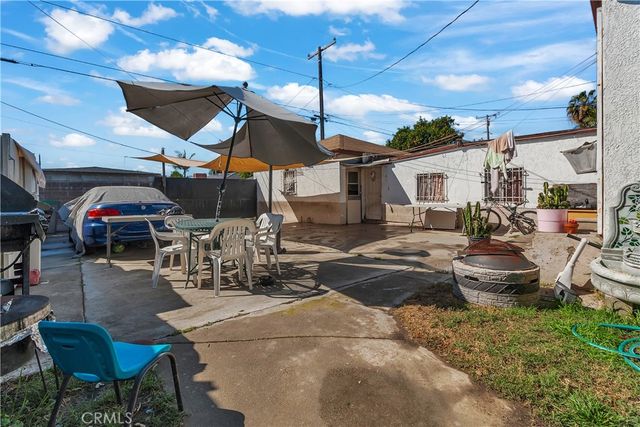 3936 Carlin Ave, Lynwood, CA 90262