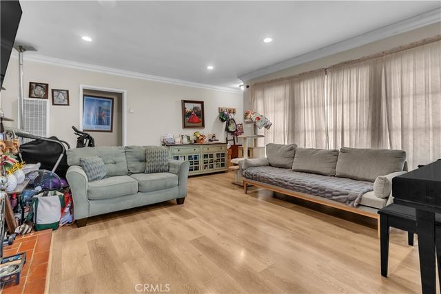 3936 Carlin Ave, Lynwood, CA 90262