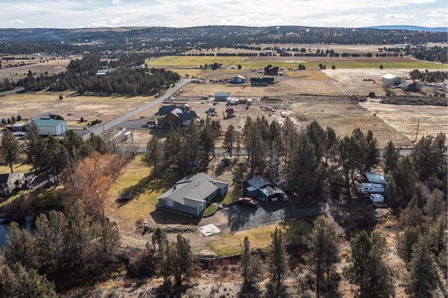 12712 SE Davis Loop, Prineville, OR 97754