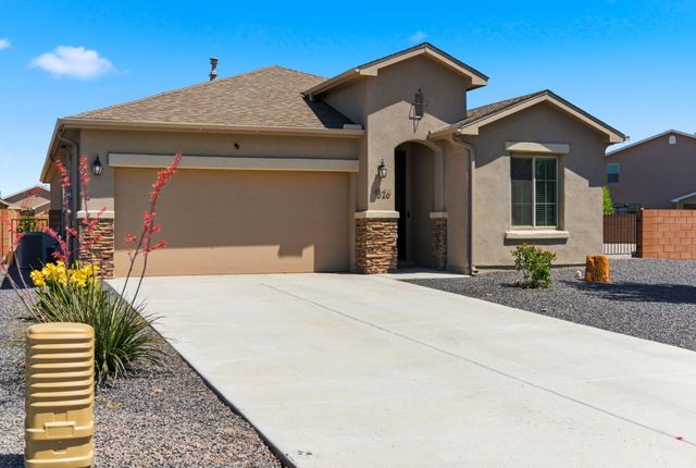 4526 Bald Eagle Loop NE, Rio Rancho, NM 87144