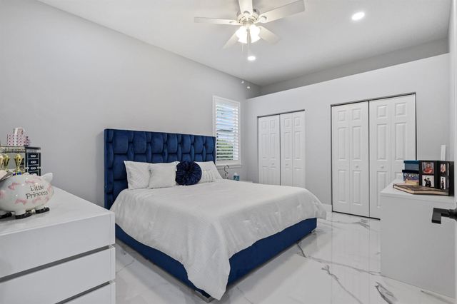 15062 N 73rd St Street N, Loxahatchee, FL 33470