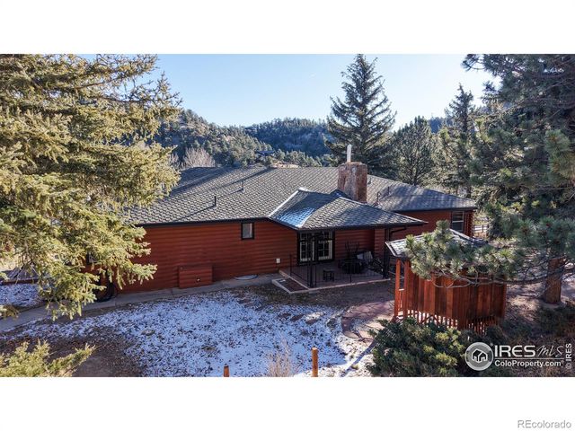 141 Courtney Lane, Estes Park, CO 80517