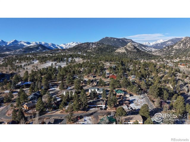 141 Courtney Lane, Estes Park, CO 80517