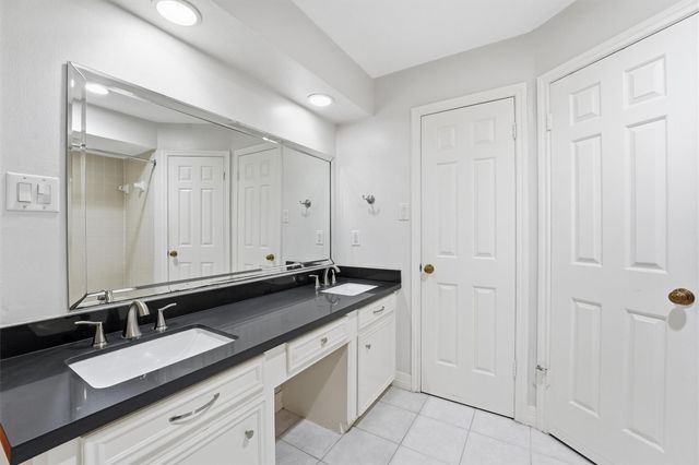 12527 Piping Rock Drive, Houston, TX 77077