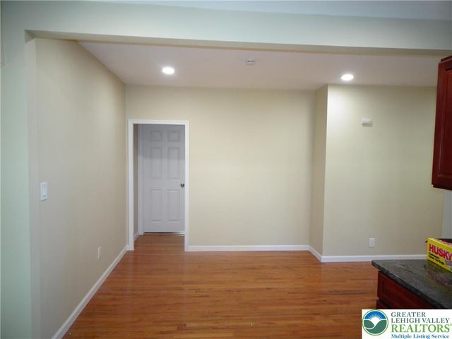 207 Sleepy Hollow Road, Bath Boro, PA 18014