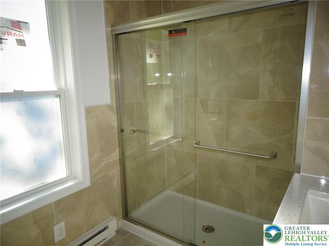 207 Sleepy Hollow Road, Bath Boro, PA 18014