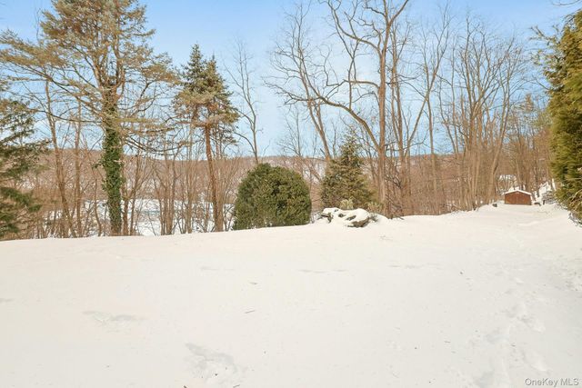 186 Rutledge Avenue, Hawthorne, NY 10532