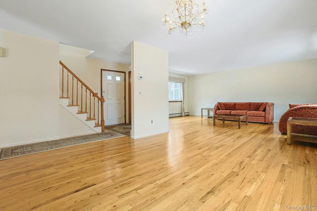 186 Rutledge Avenue, Hawthorne, NY 10532