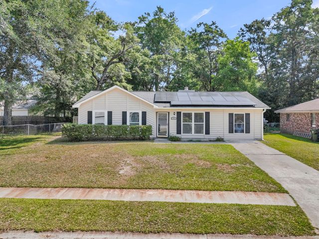 114 Iron Road, Summerville, SC 29486
