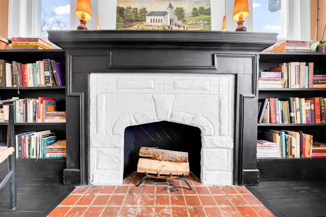 17202 Warrington Drive, Detroit, MI 48221