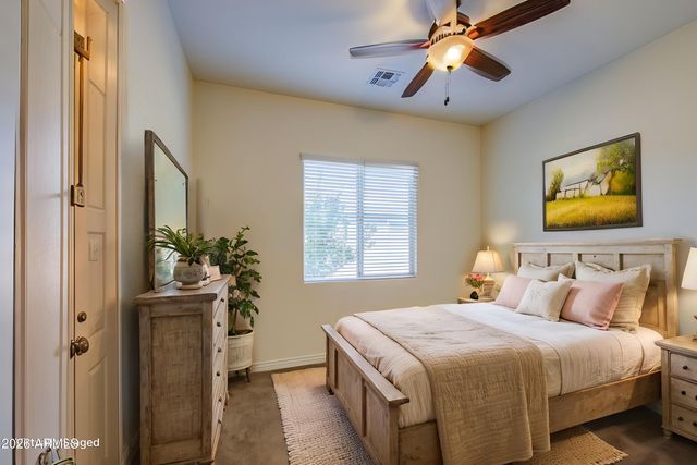 2815 E ODESSA Street, Mesa, AZ 85213