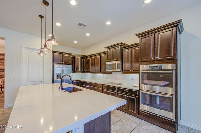 2815 E ODESSA Street, Mesa, AZ 85213