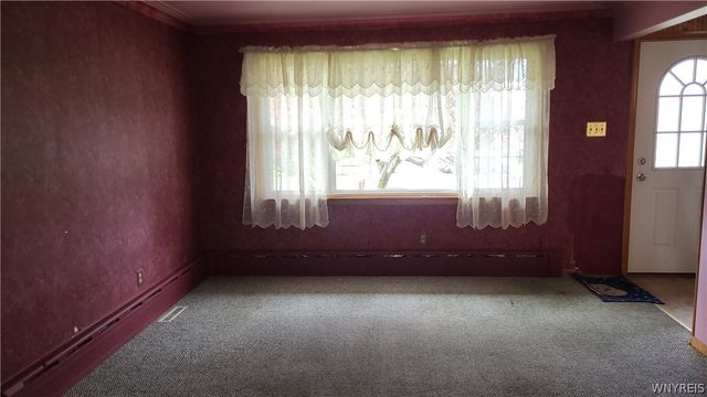 61 Barlow Avenue, Lackawanna, NY 14218