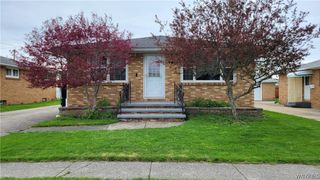 61 Barlow Avenue, Lackawanna, NY 14218