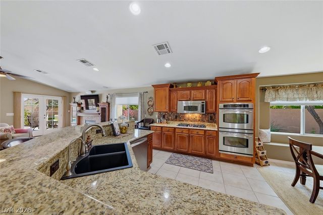 2748 Audra Faye Avenue, Henderson, NV 89052