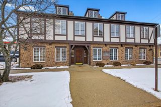 50 Ela Street, Barrington, IL 60010