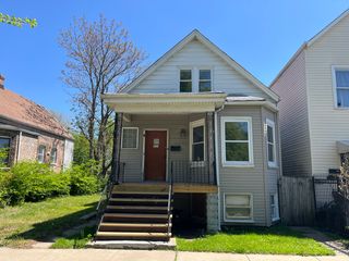 5233 S HERMITAGE Avenue, Chicago, IL 60609