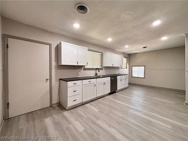 927 Mason Street, Fort Smith, AR 72908
