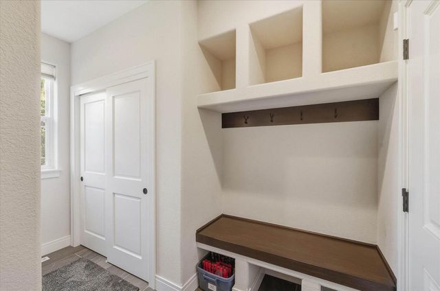 935 Kohlwey DRIVE, Grafton, WI 53024