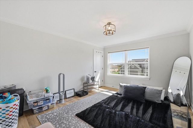 935 Kohlwey DRIVE, Grafton, WI 53024