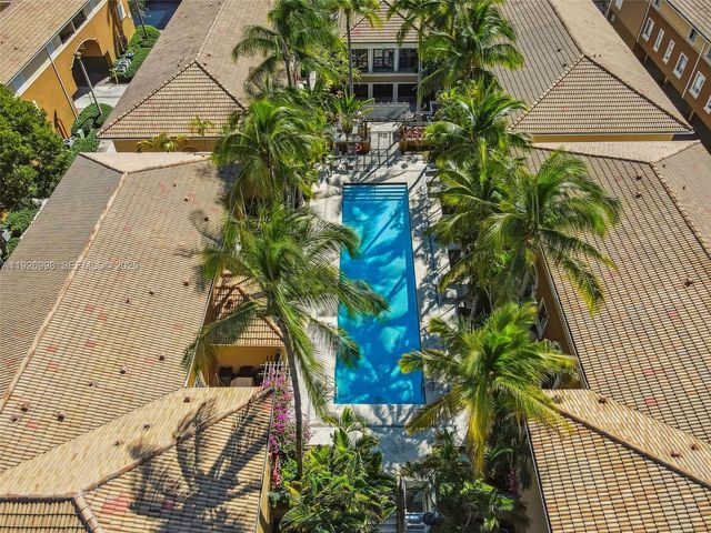 2945 NE 185th St 1407, Aventura, FL 33180