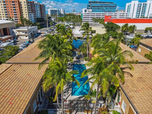 2945 NE 185th St 1407, Aventura, FL 33180