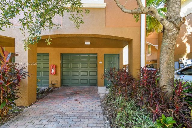 2945 NE 185th St 1407, Aventura, FL 33180