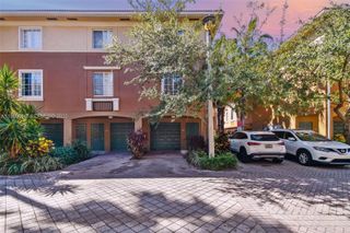 2945 NE 185th St 1407, Aventura, FL 33180