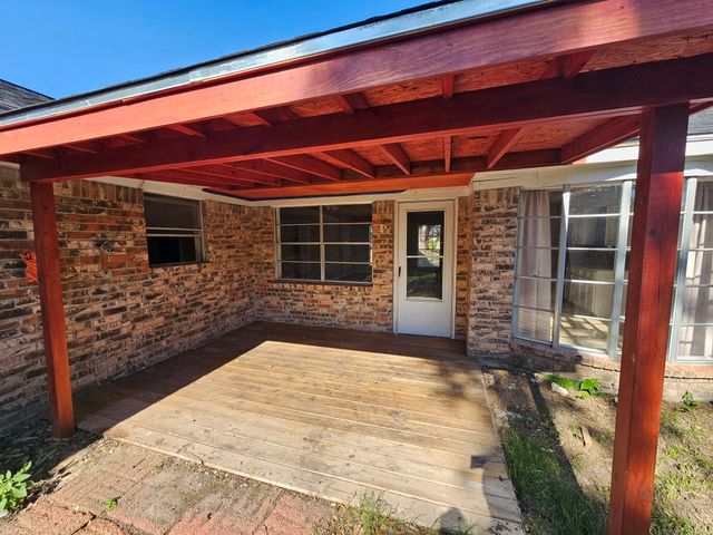 431 N Forest Boulevard, Houston, TX 77090