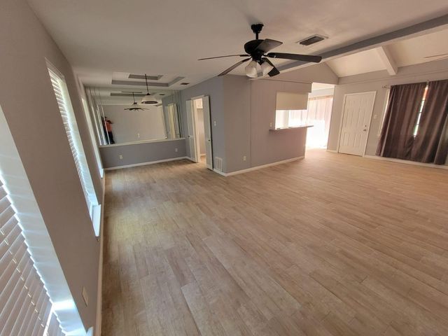 431 N Forest Boulevard, Houston, TX 77090