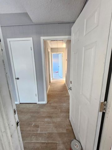 431 N Forest Boulevard, Houston, TX 77090