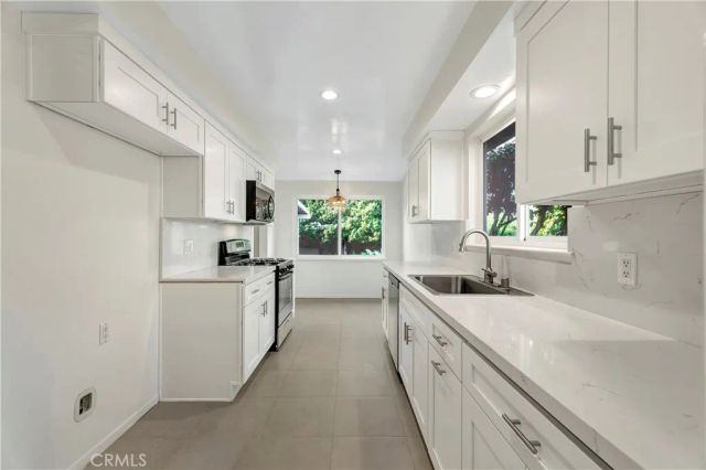 633 S Hacienda Street, Anaheim, CA 92804