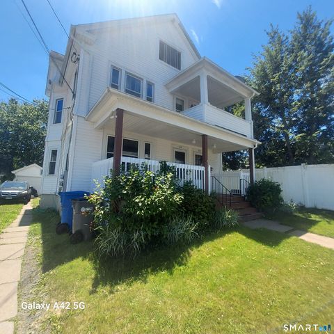 162 Wadsworth St Extension, Manchester, CT 06040