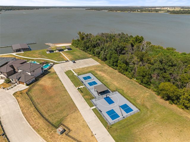 5616 The Resort Boulevard, Fort Worth, TX 76179