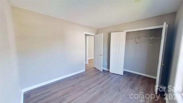 1217 Triece Lane, Charlotte, NC 28215