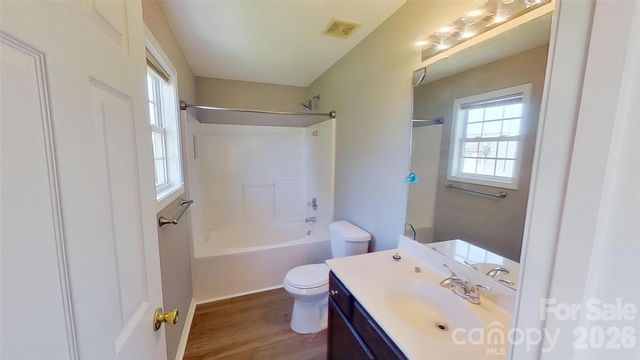 1217 Triece Lane, Charlotte, NC 28215