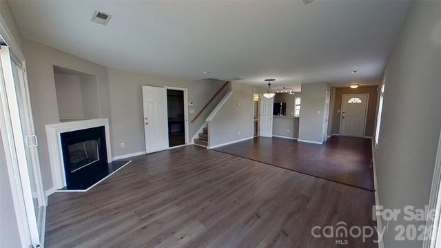 1217 Triece Lane, Charlotte, NC 28215