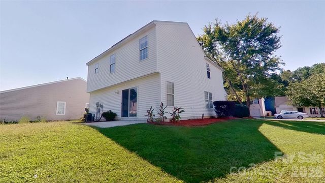 1217 Triece Lane, Charlotte, NC 28215