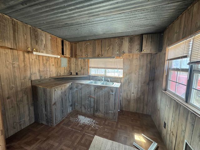 2605 S CR 342, Henderson, TX 75654