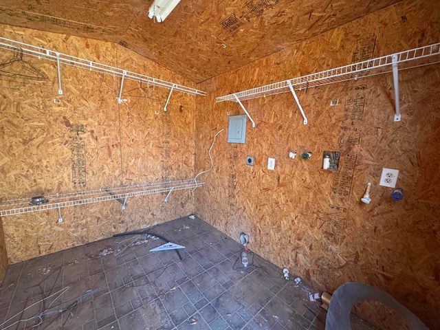 2605 S CR 342, Henderson, TX 75654