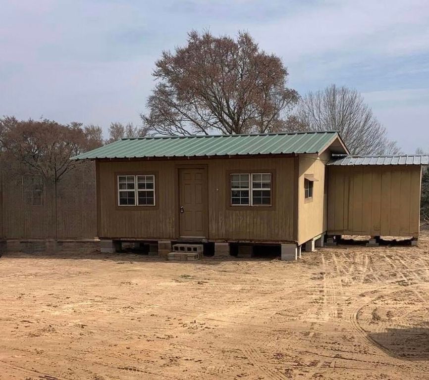 2605 S CR 342, Henderson, TX 75654