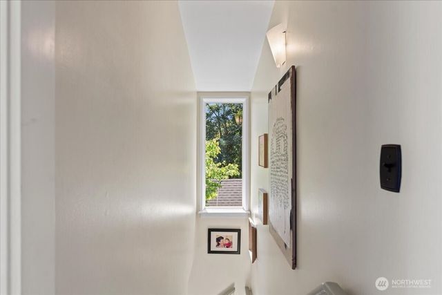 123 31st Avenue, Seattle, WA 98122