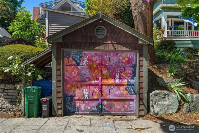 123 31st Avenue, Seattle, WA 98122