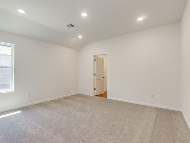 2041 Brush Creek Way, Newcastle, OK 73065