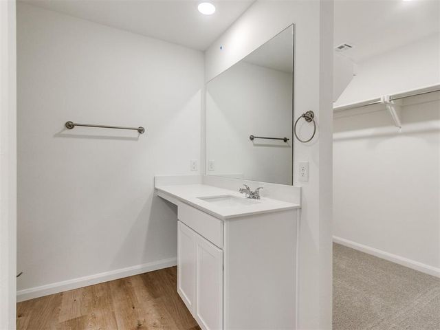 2041 Brush Creek Way, Newcastle, OK 73065