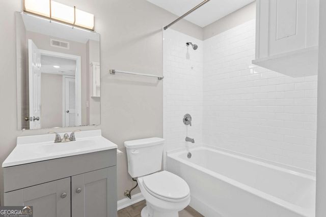 1166 Booth Road SW 407, Marietta, GA 30008