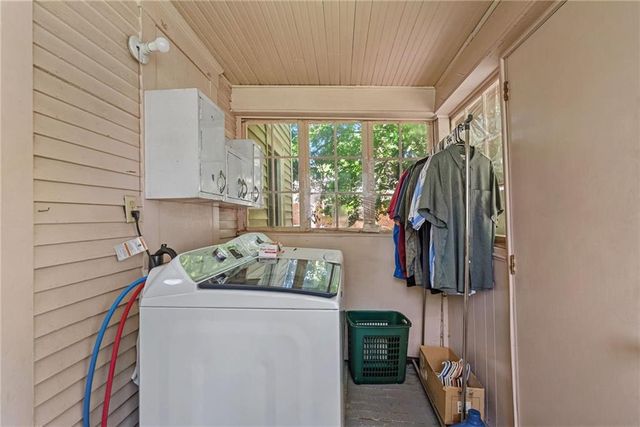 602 W Walnut Street, Grain Valley, MO 64029