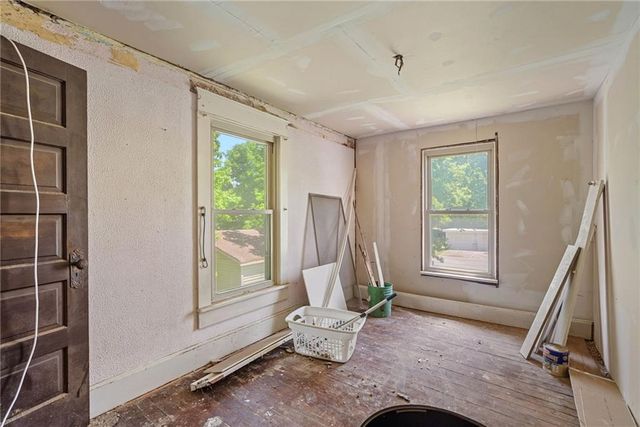 602 W Walnut Street, Grain Valley, MO 64029