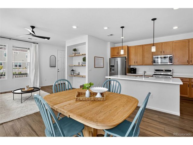 2391 Whistler Dr, Longmont, CO 80504