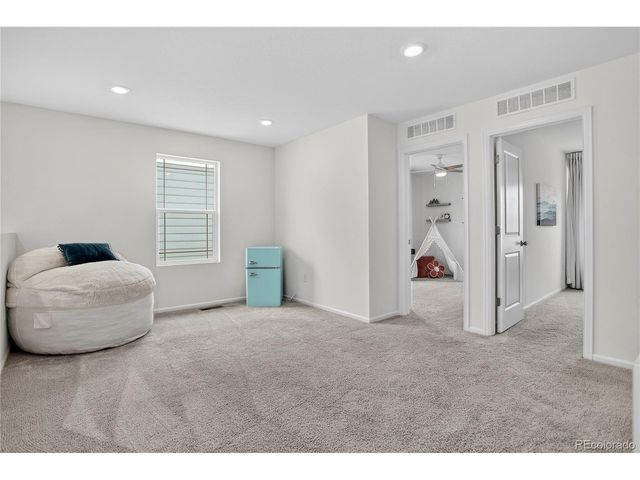 2391 Whistler Dr, Longmont, CO 80504